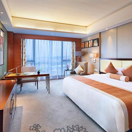 Guangzhou Changfeng Gloria Plaza Hotel Exteriér fotografie
